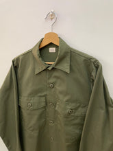 Carica l&#39;immagine nel visualizzatore di Gallery, Camicia us army OG 507 vintage taglia M
