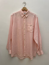 Carica l&#39;immagine nel visualizzatore di Gallery, Camicia Lacoste rosa vintage taglia L
