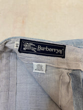 Carica l&#39;immagine nel visualizzatore di Gallery, Pantaloni Burberry vintage taglia 54
